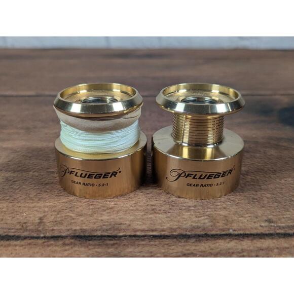 lot of 2 Pflueger Trion 4730 Spool Gear ratio 5.2:1 - Picture 1 of 9